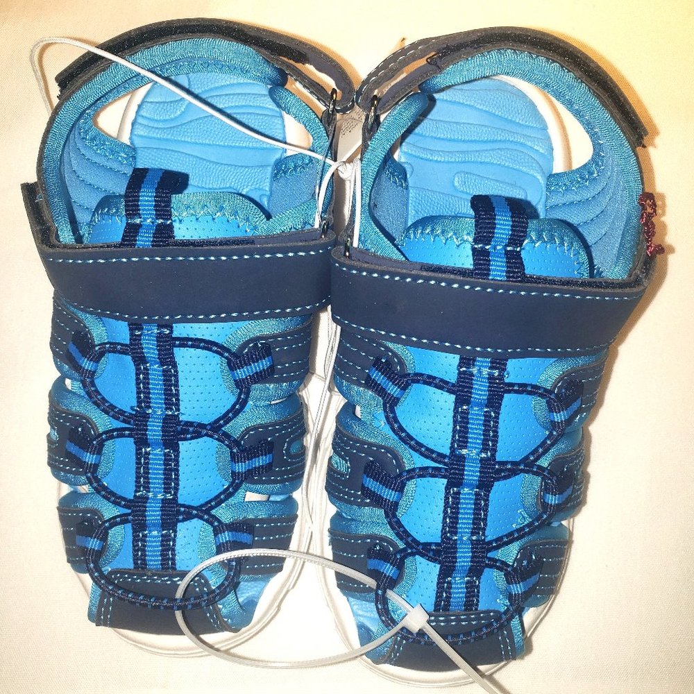 RUNSIDE Sandals Closed-Toe Outdoor Hiking Walking Athletic Sandals Size 11 blue